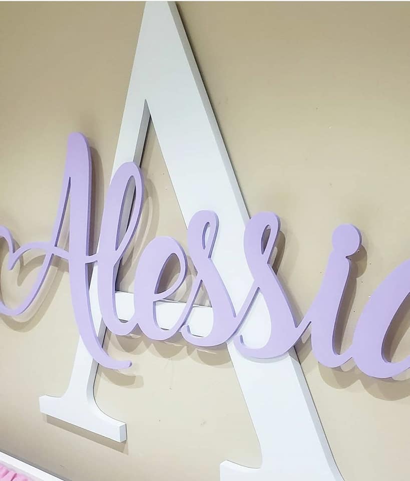 Wooden + Initial name size