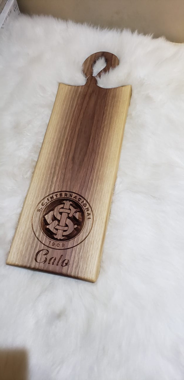 Live edge with handle galo board