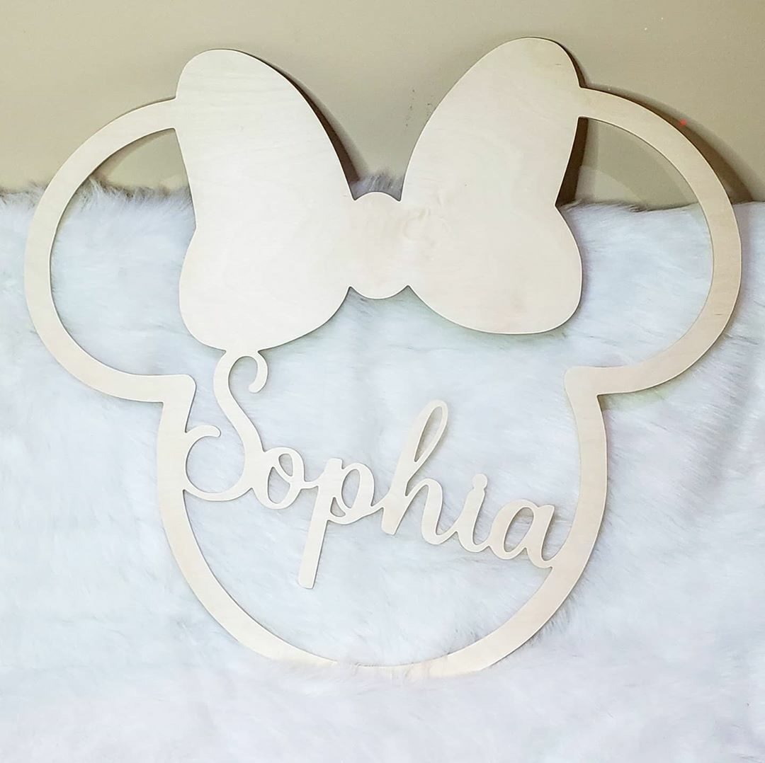 Mickey / minnie wood frame sign
