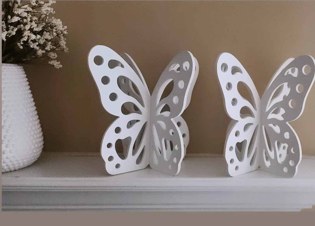 BUTTERFLY CENTERPIECE